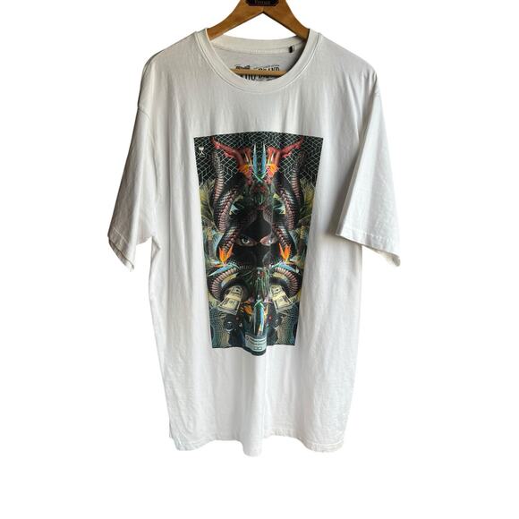 Akoo Graphic T Shirt Size 4X Gaming Money Mysterious Woman Turban - Picture 1 of 6